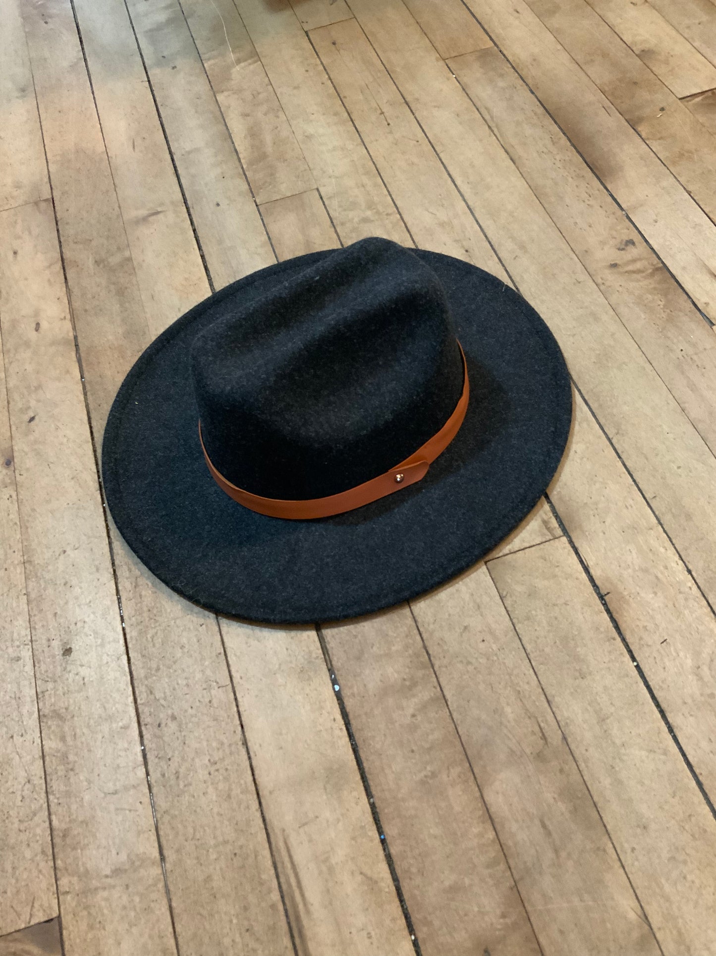 Headster Fedora Felt Hat