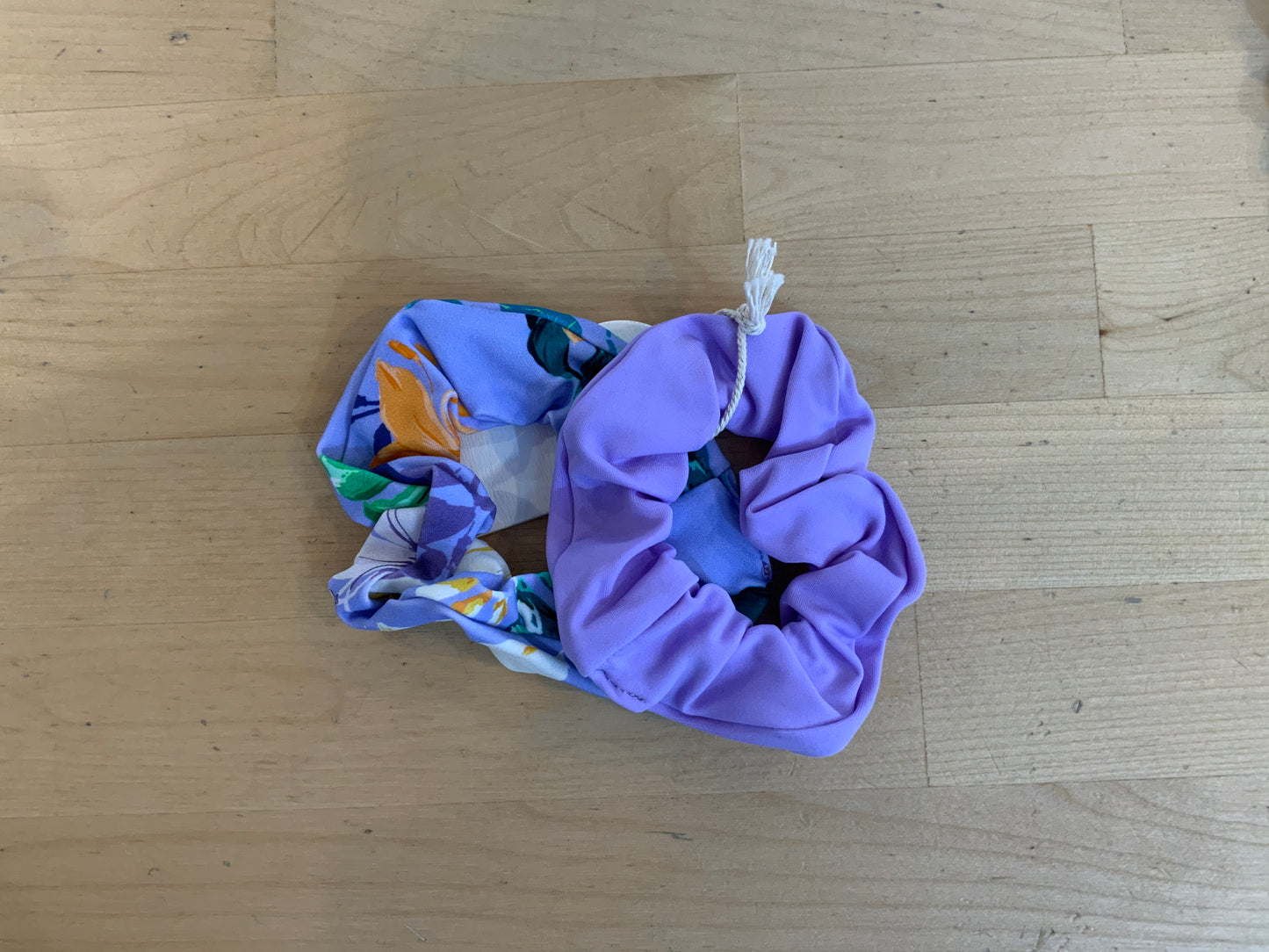 Mandarine & Co Scrunchies SPN