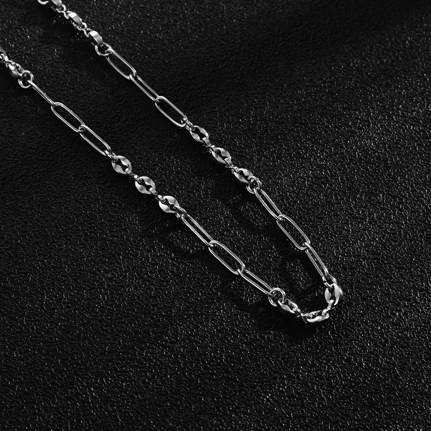 Hackney Nine Amma Silver Necklace