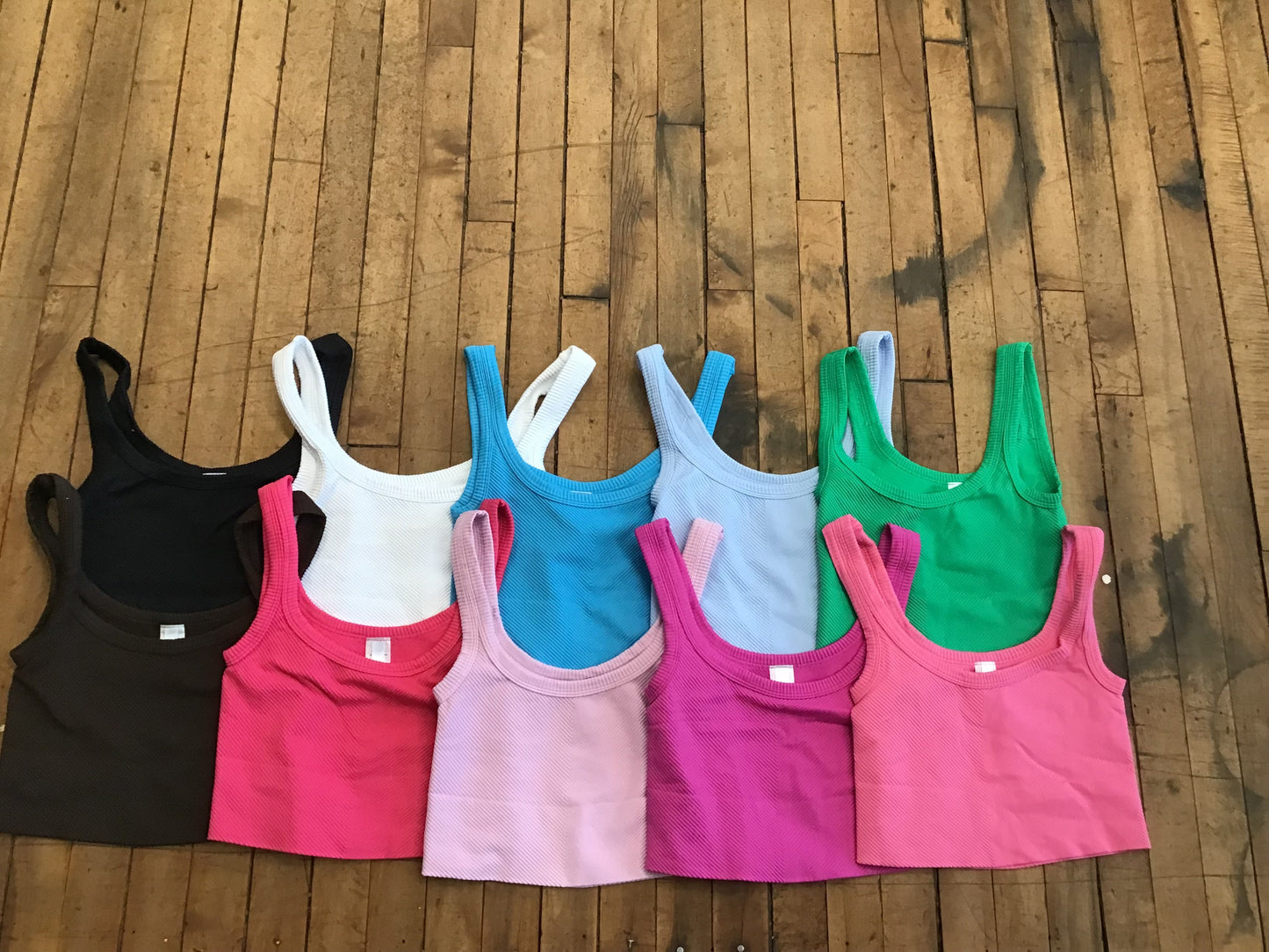 Nikibiki Chevron Ribbed Crop Top - SP24