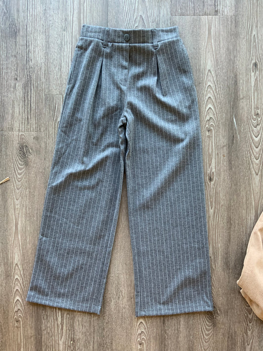 MID Grey Pin Stripe Pants FN