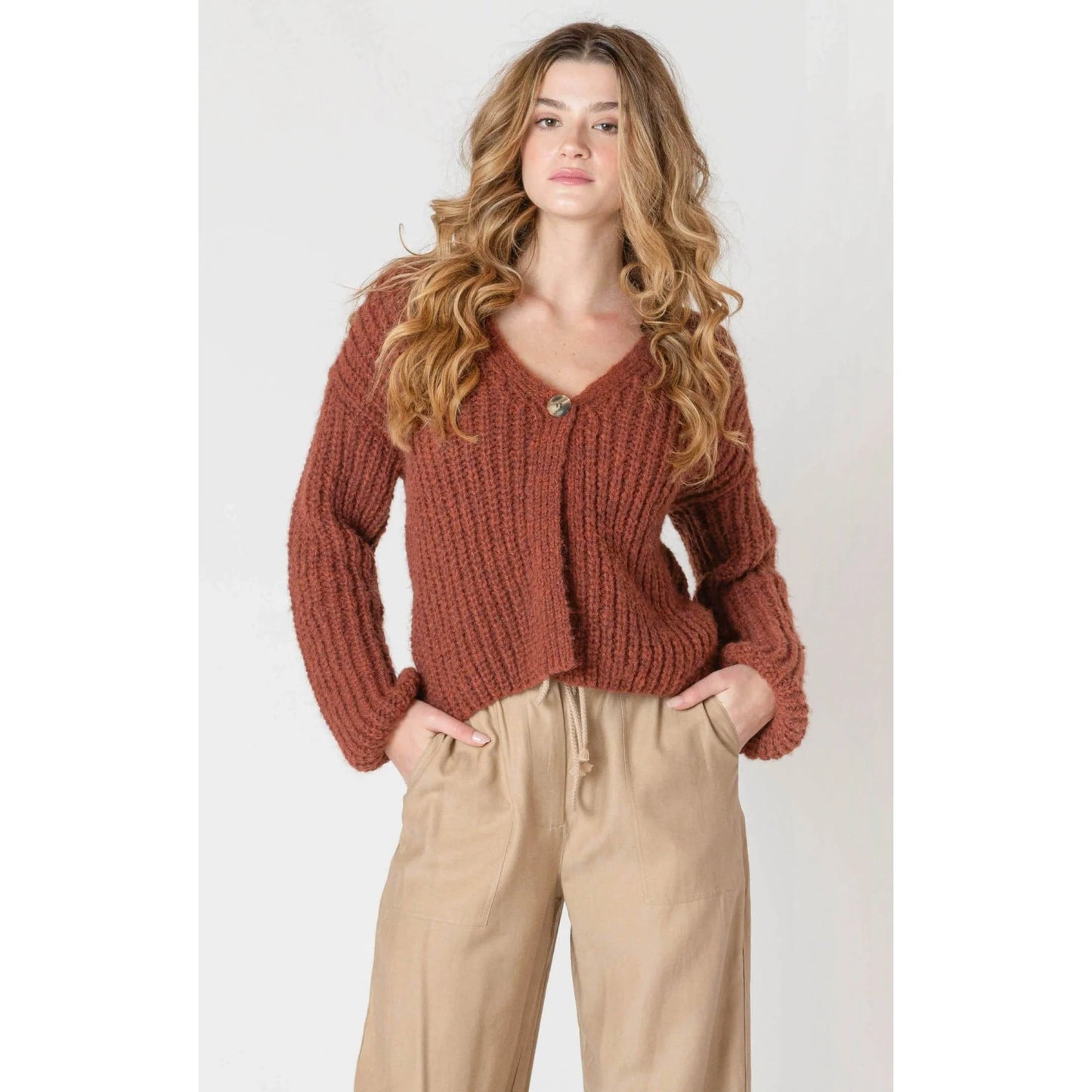Room 34 Cinnamon Single Button FN