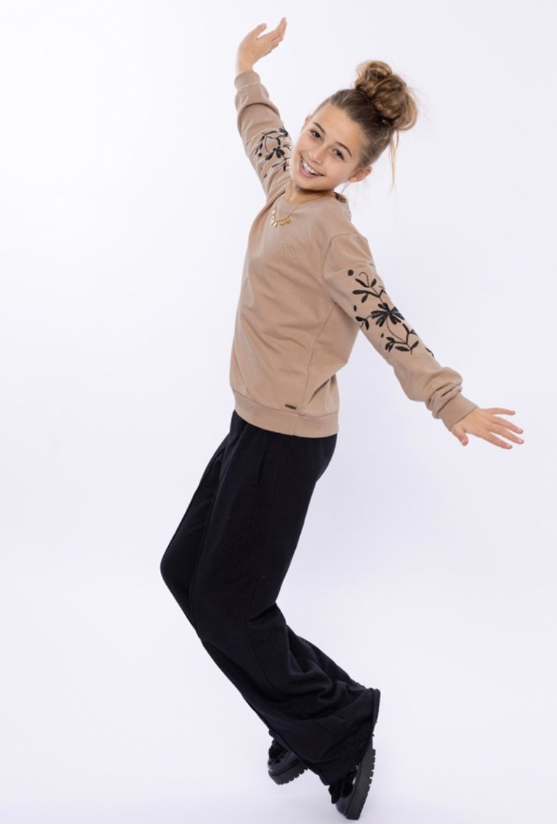 No Way Monday Crew Neck with Embroidered Sleeve FN