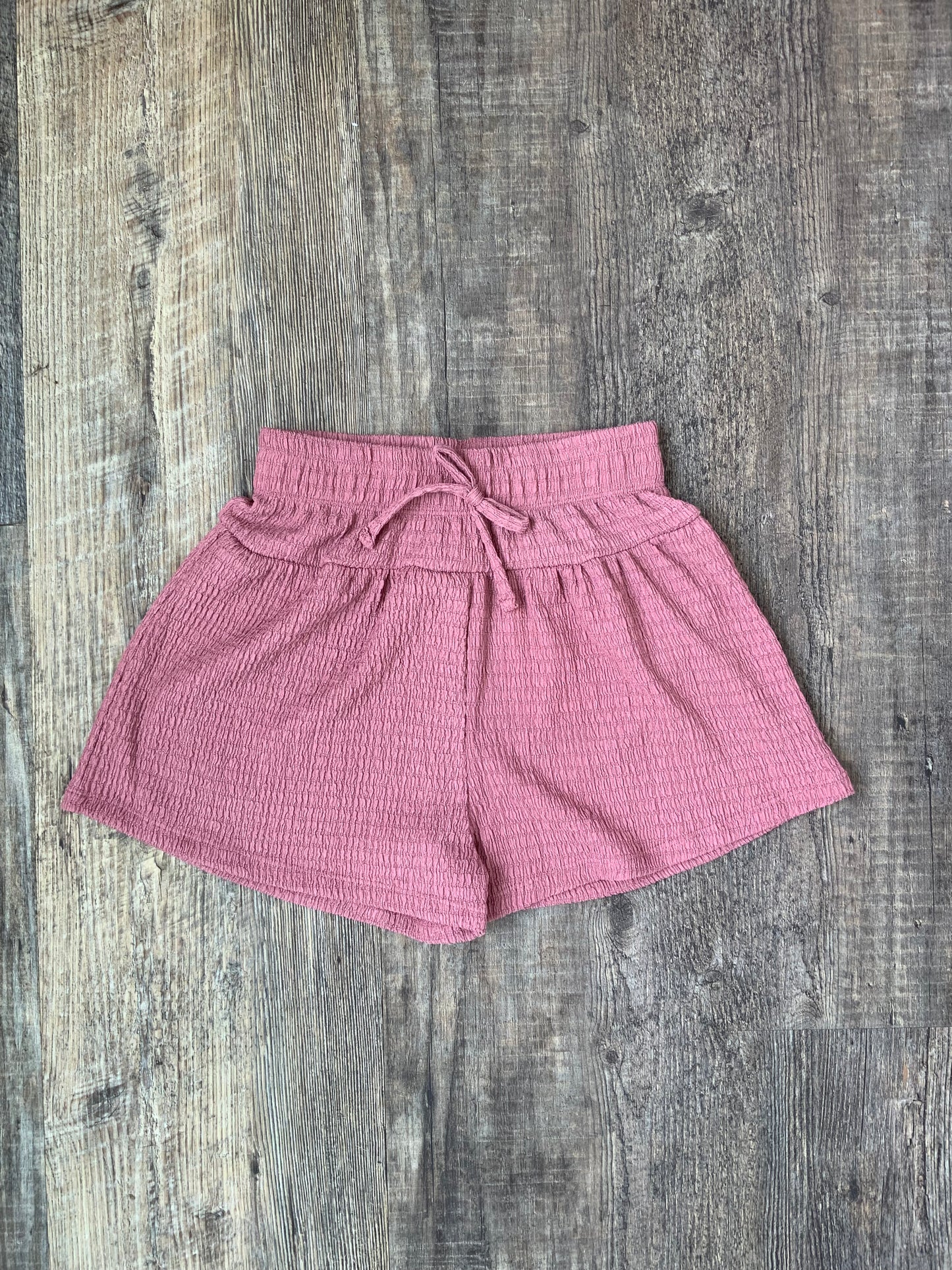 MID Crinkle Knit Rose Shorts SPN