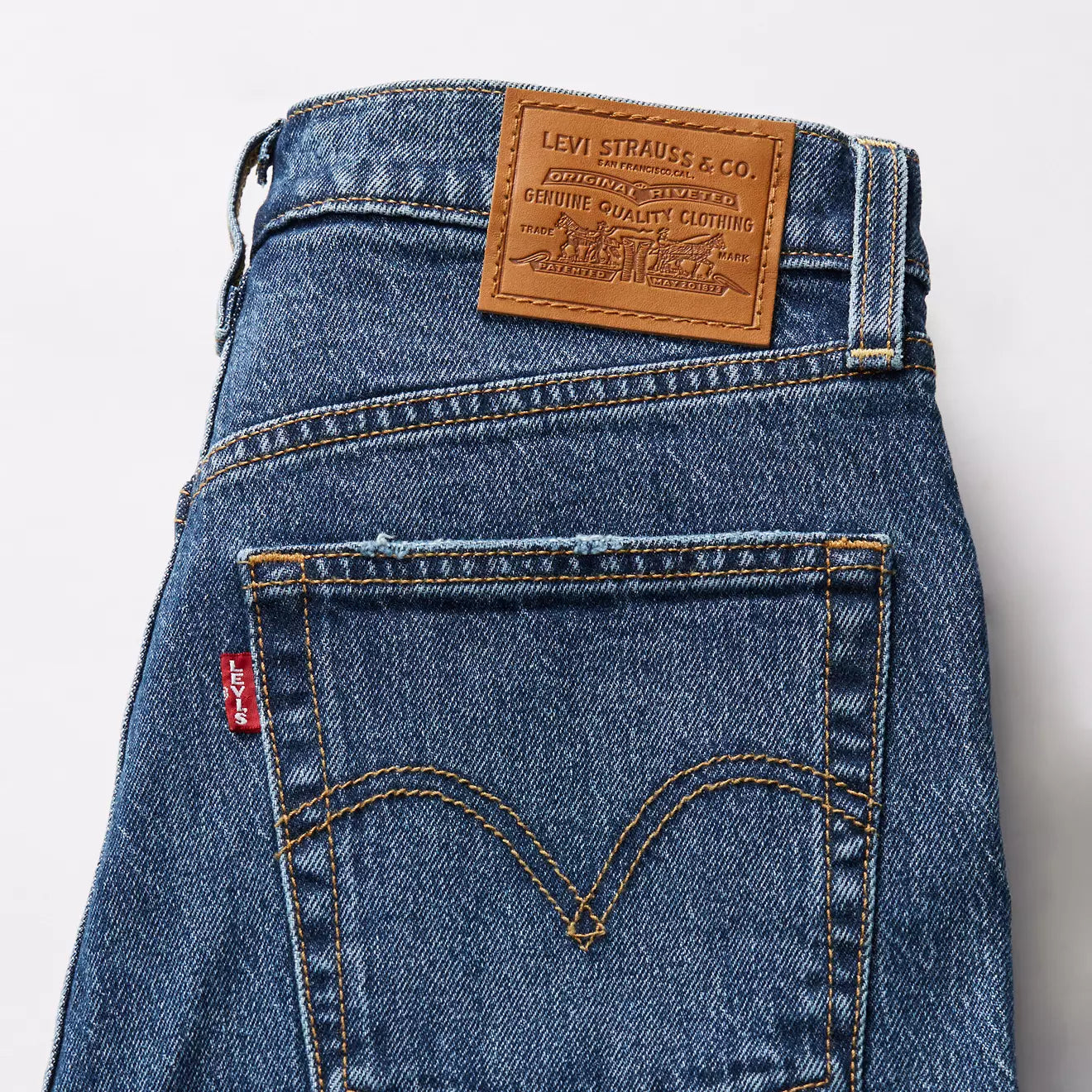 Levi’s Ribcage Straight Ankle
