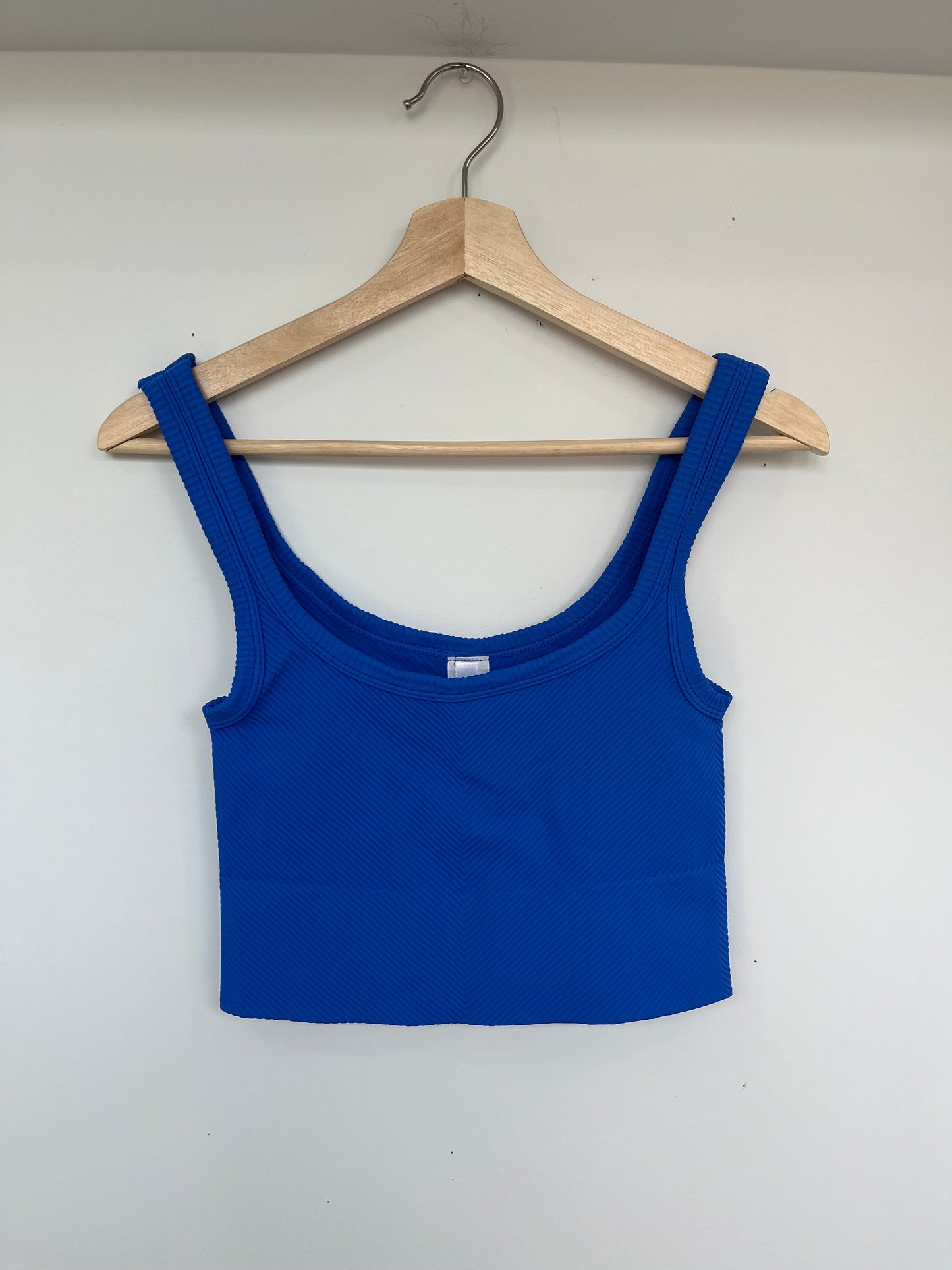 Nikibiki Chevron Ribbed Crop Top - SP24