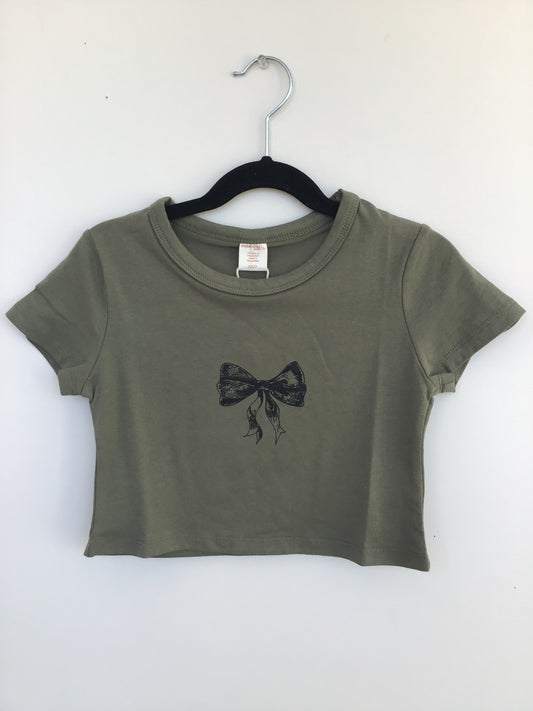 Mandarine & Co. Crop Tee with Bow SPN