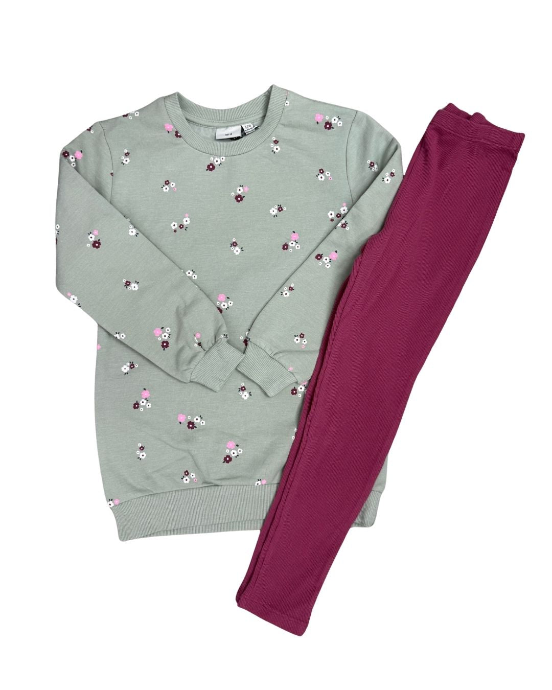 MID Sage Sweater with Leggings 02-09