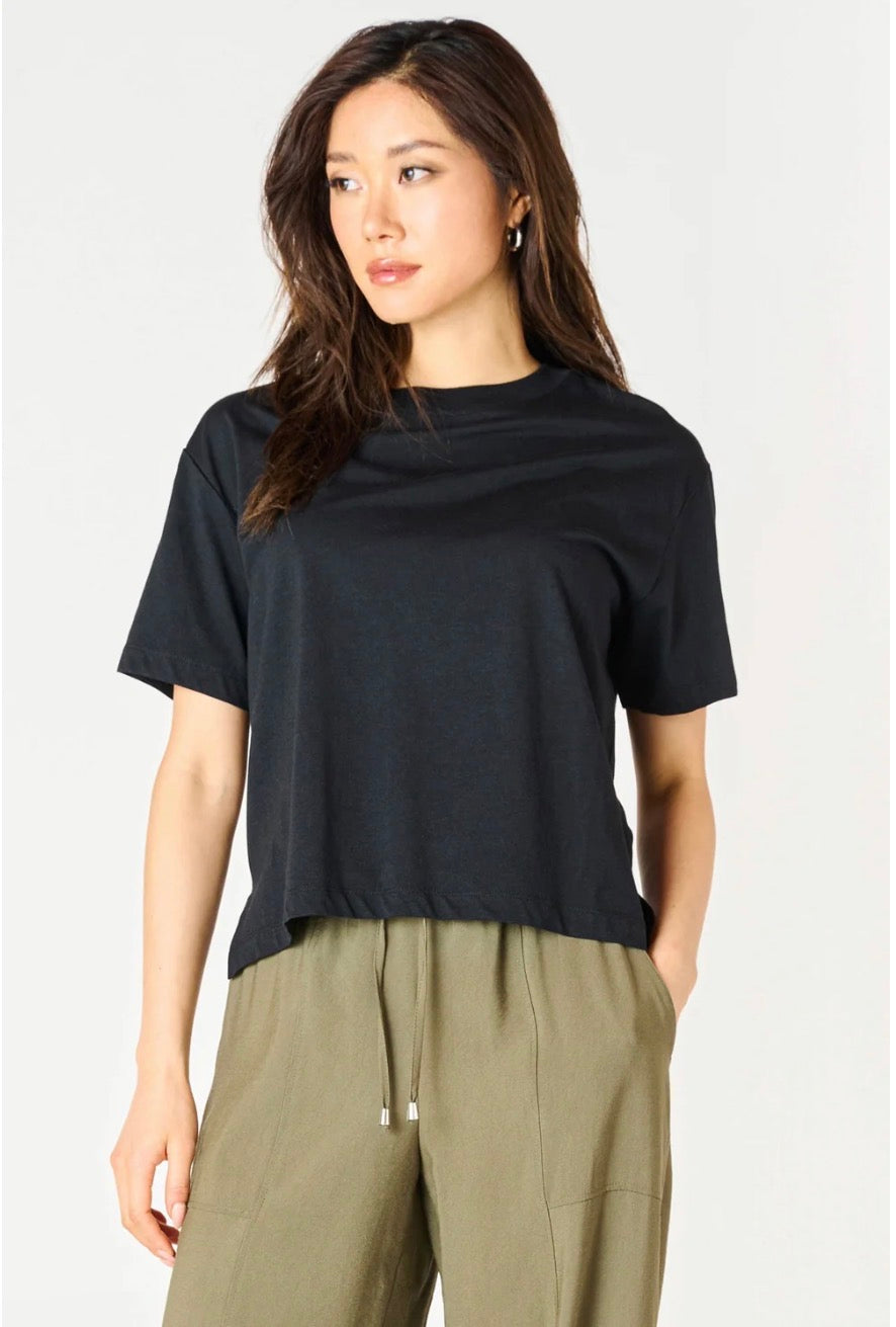DEX SS Essential Tee 02-08