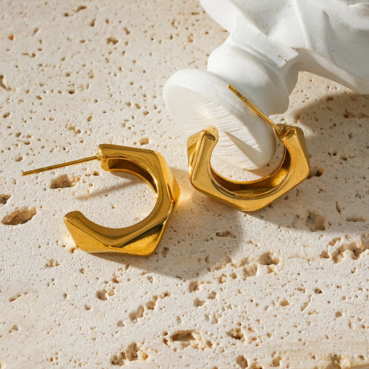 Hackney Perido Earring