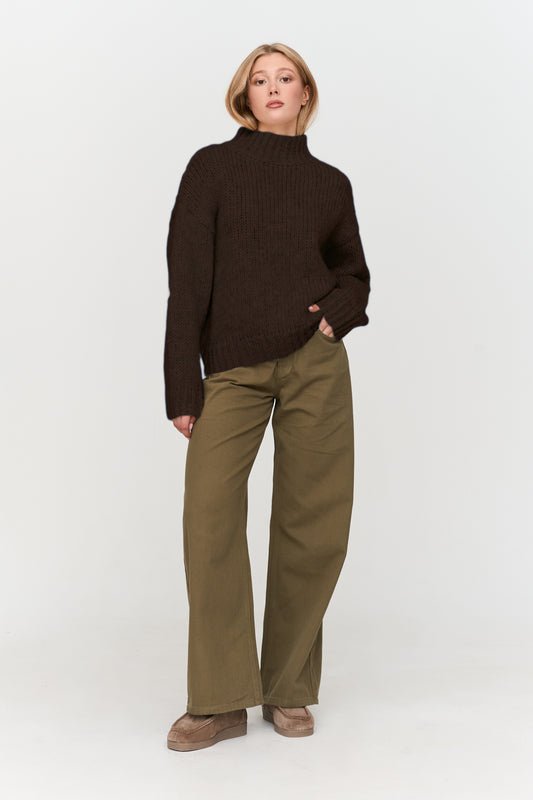 24 Colours Brown Knitted Sweater 02-08