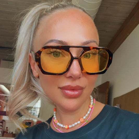 Shady Lady Ellie Tortoise/Black Sunglasses SPN