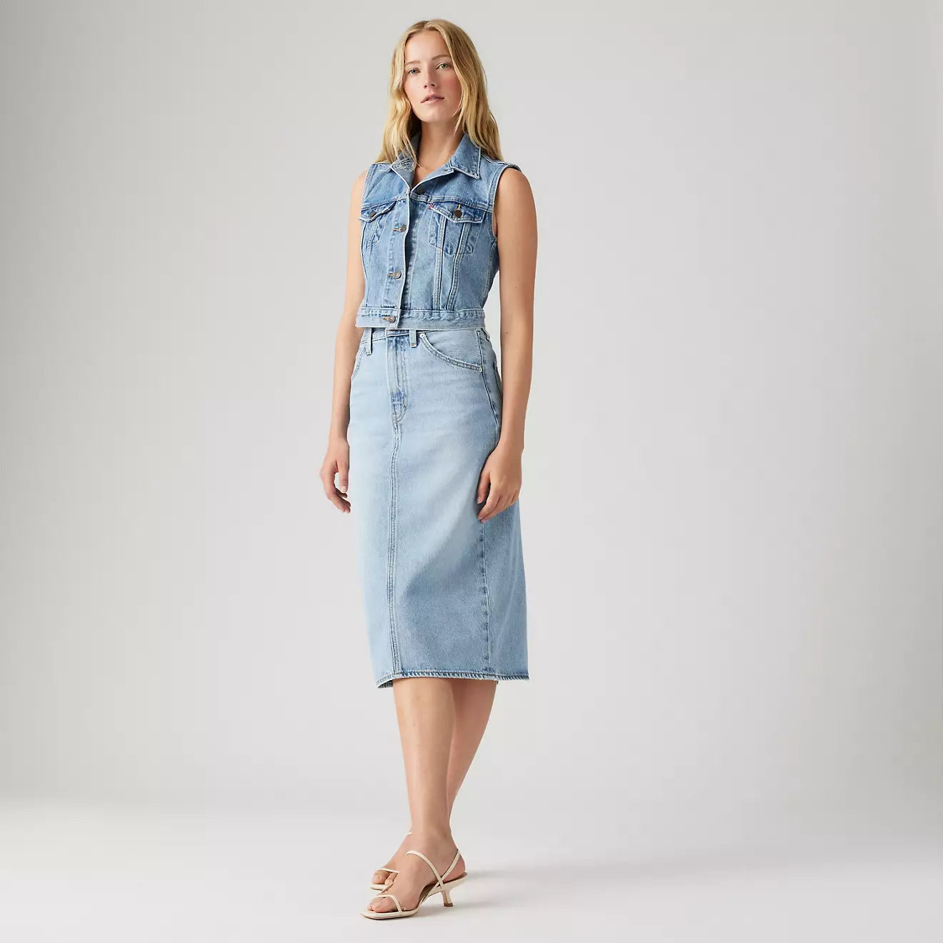 Levi’s High Rise Slit Skirt SP25