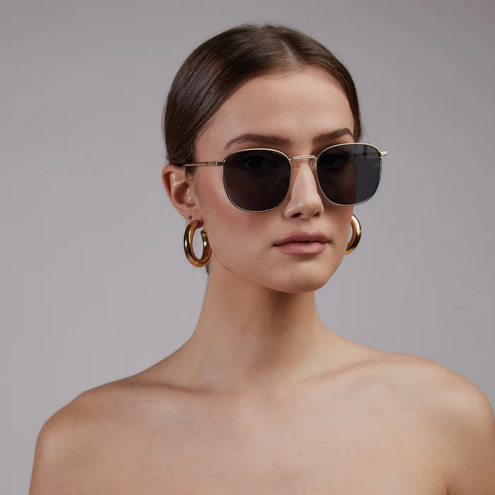 Shady Lady Payton Black/Gold Sunglasses SPN