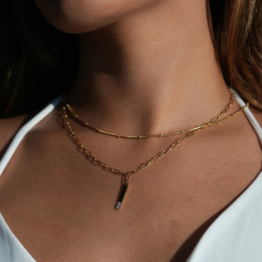 Hackney Koratia  Paper-Clip Chain and Bar Charm