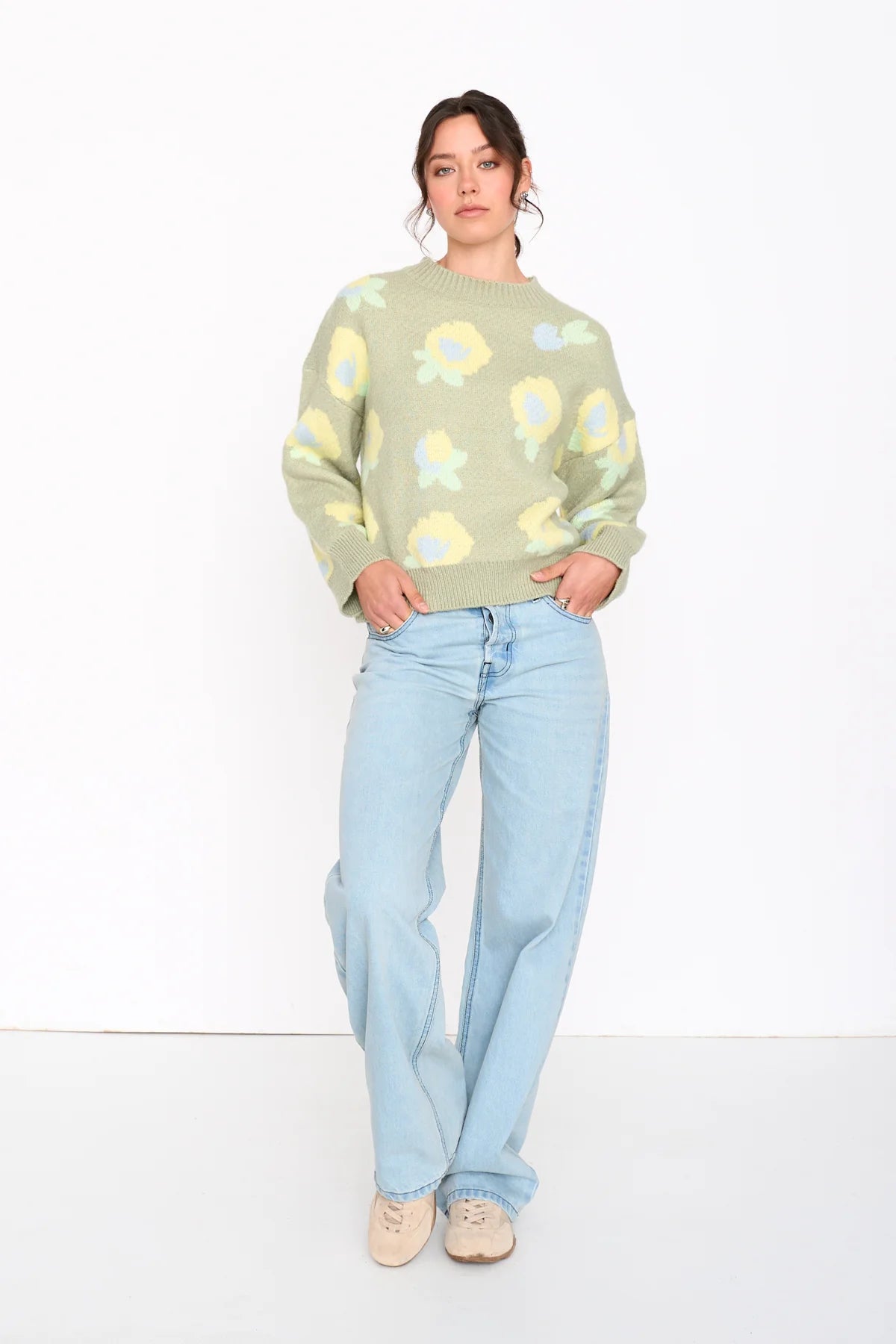 24 Colours Floral Knit Pullover SP