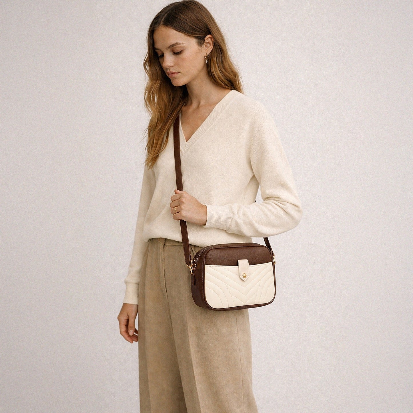 Bizou Brown Quilted Crossbody handbag