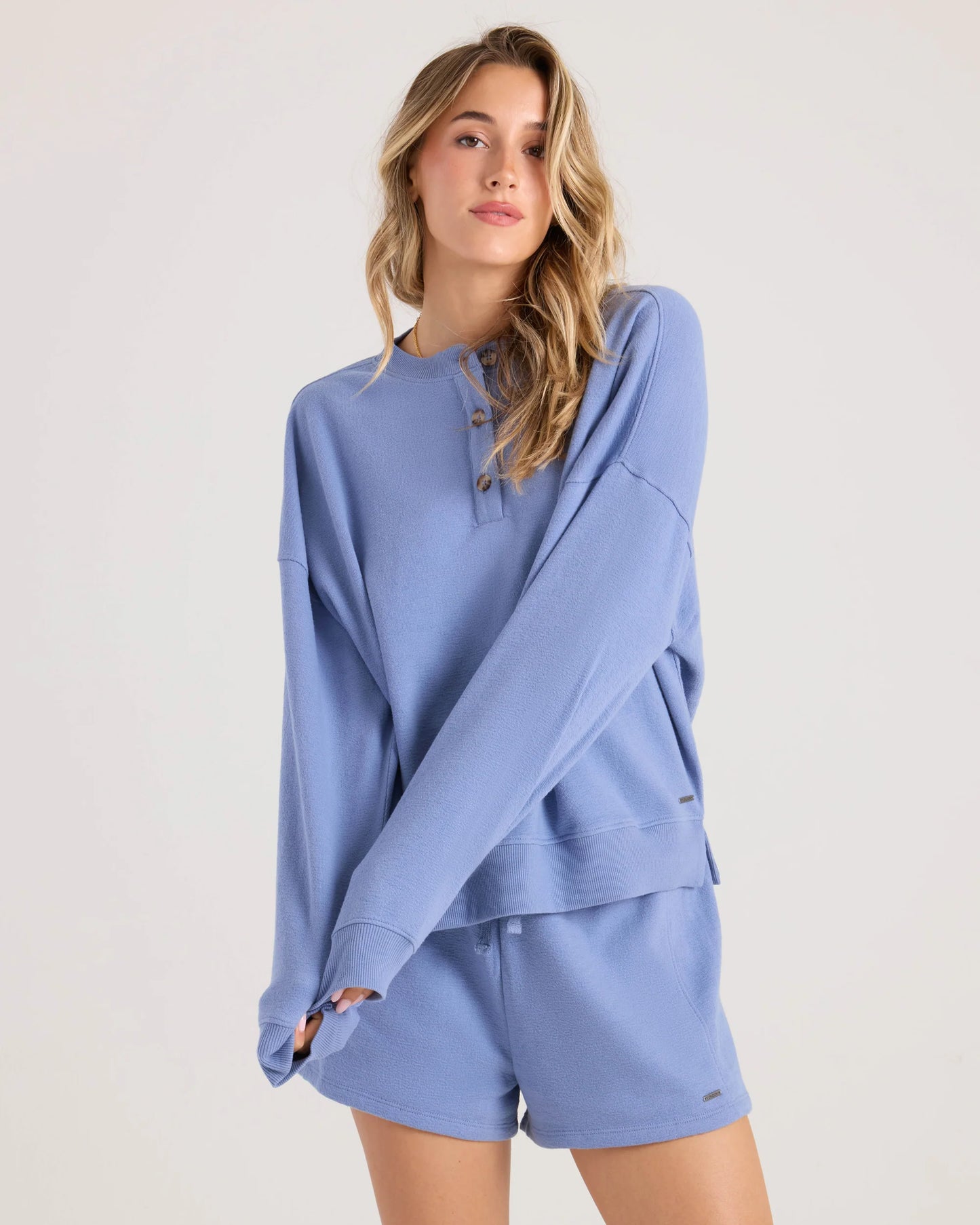 Volcom Women’s Lived in Fleece Henley SP