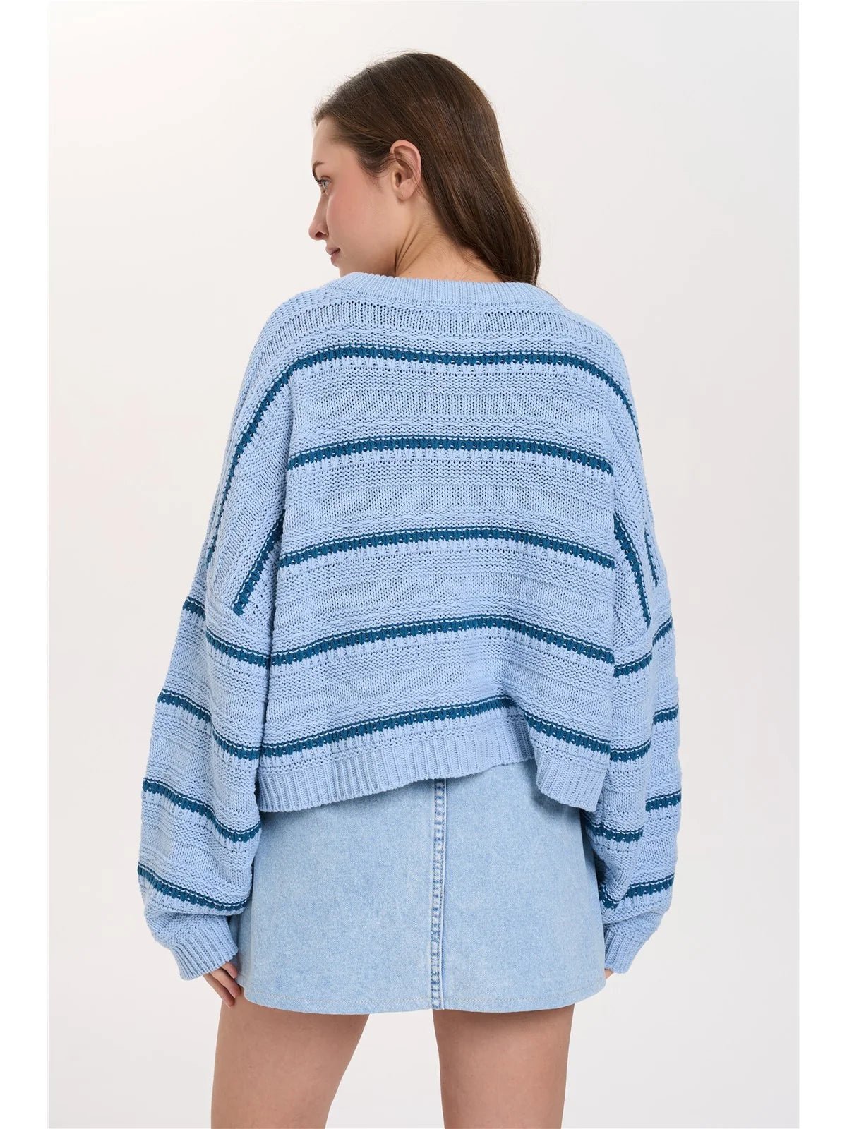 24 Colours Blue Striped Sweater 02-08