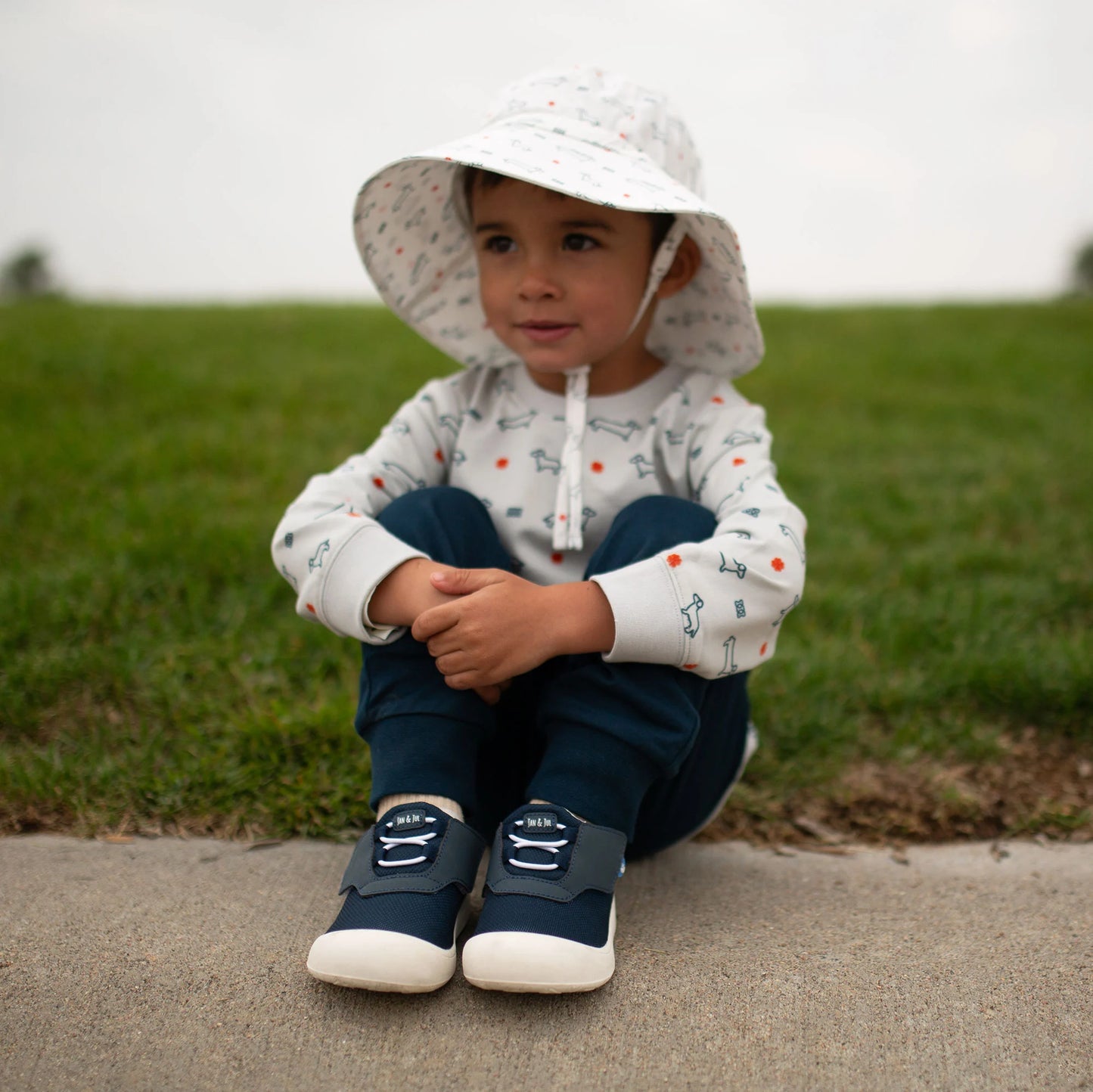 Jan & Jul Dark Navy Mini-Flyer Sneakers
