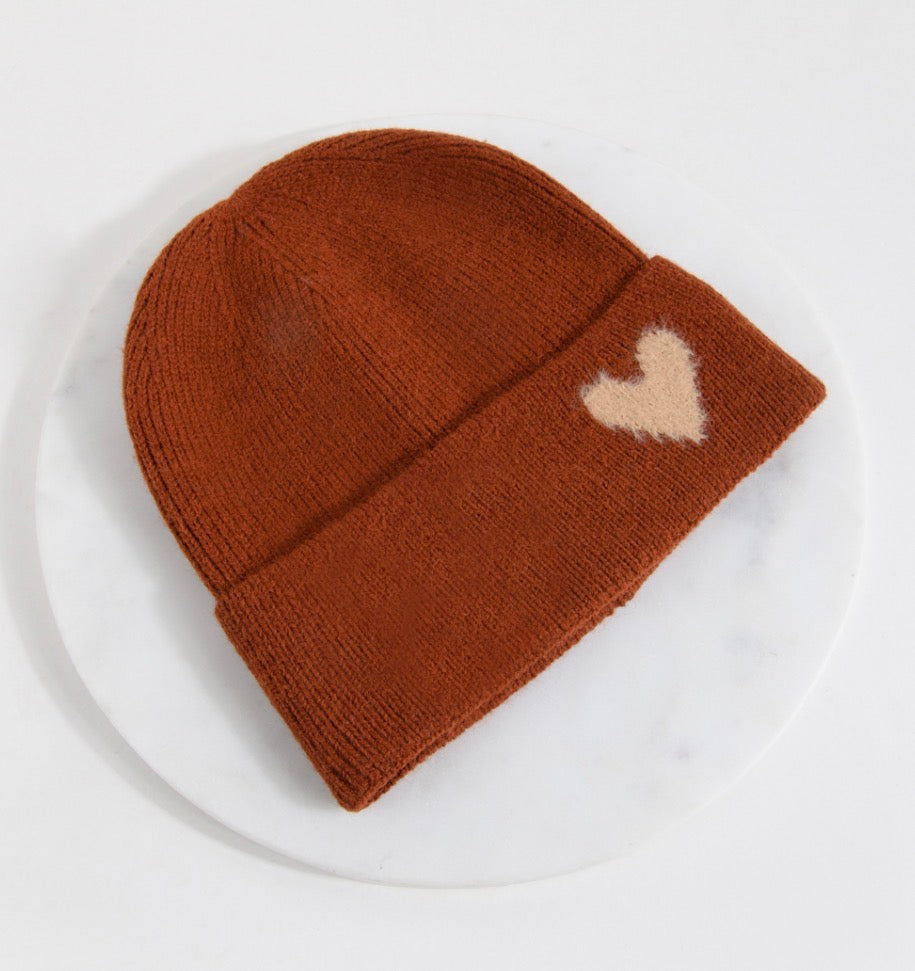 24 Colours Rust Heart Toque 02-08