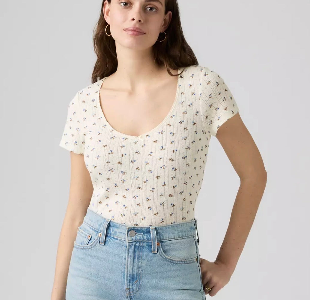 Levi’s Sweetie Short-Sleeve Top 02-09