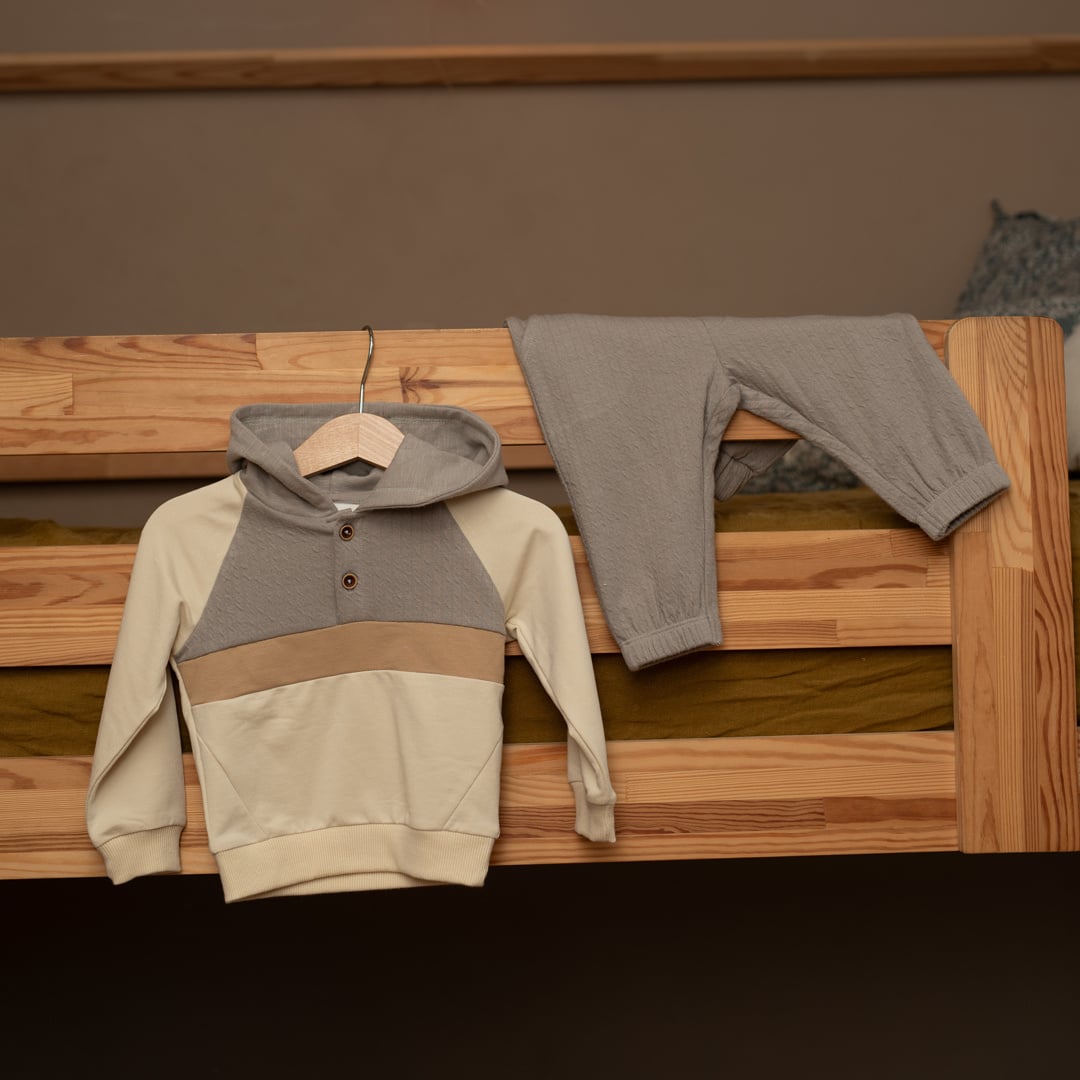 Dirkje 2pc Hooded Set 02-09