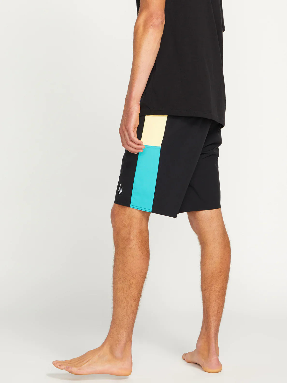 Volcom Black Biased Liberators 19 - SU23