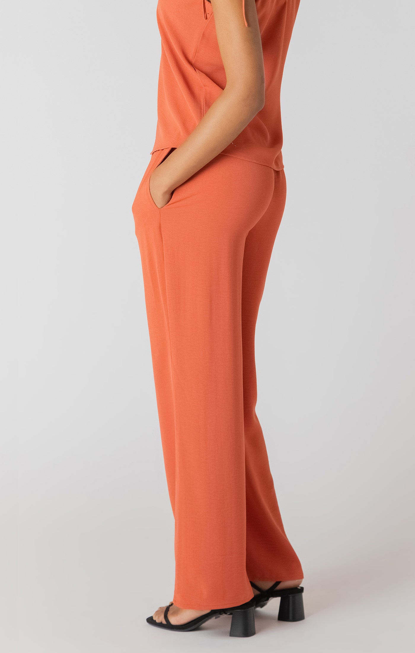 Room34 Copper High Waisted Flowy Pant SP
